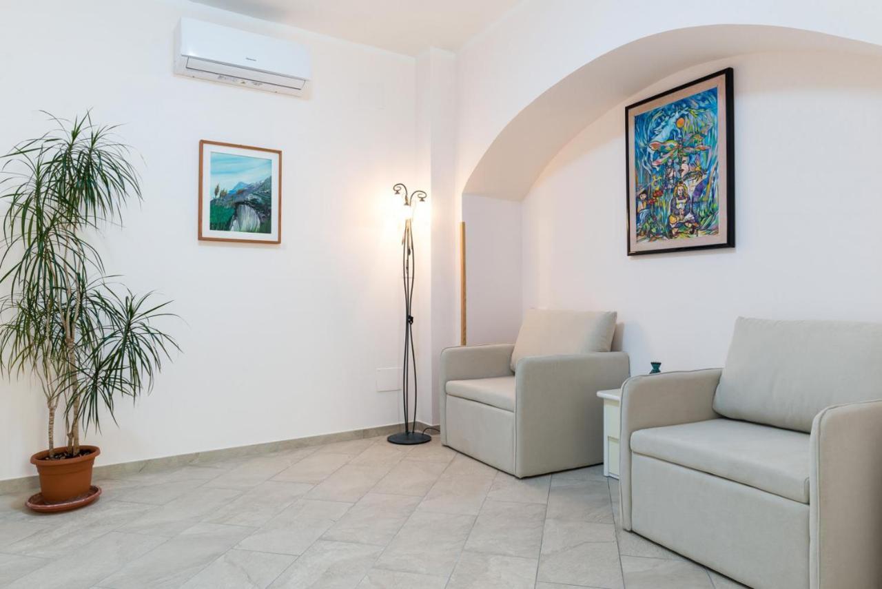 casa vacanza Rosy di Guida Rosy Giungano Esterno foto